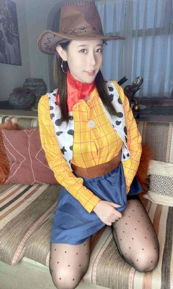 黑人巨大朱莉安妮aⅴ_超清在线观看高清