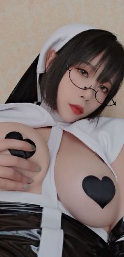娇小亚洲人被黑人_BD英语手机在线观看